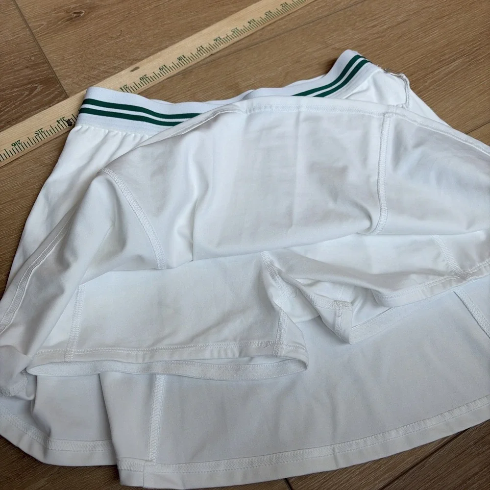 Tommy Bahama Golf Women's White Pull-On Skort Skirt Size XS Golf Pickleball